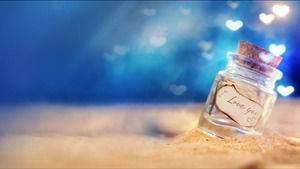 Blauer Strand Hintergrund Flasche wünschend Liebe PPT Hintergrundbild