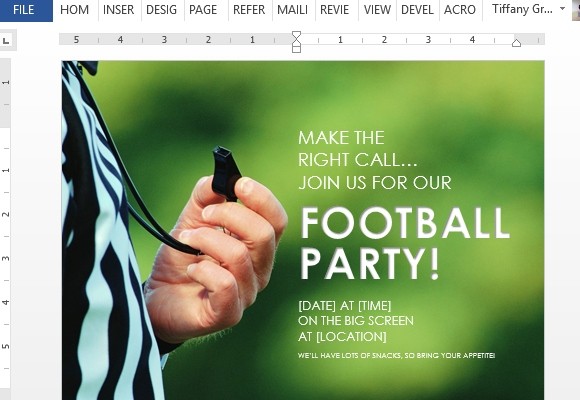 So erstellen Sie Fußball-Party-Flyer in Word