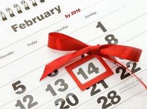 Templat ppt kalender februari 14 hari valentine