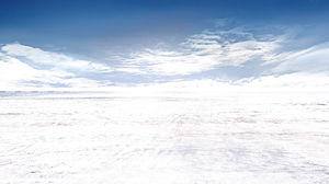 Gambar latar belakang salju PPT di bawah langit