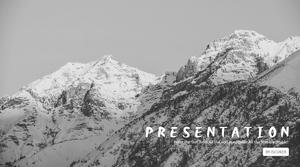 灰色の雪山の大きな画像カバー雪要素黒と白のシンプルな雰囲気のフラットな作業の概要レポートpptテンプレート