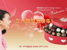 قالب PPT ليوم المرأة مع خلفية حب الشوكولاتة الورد