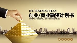 Piramida mencakup template PPT rencana pembiayaan keuangan