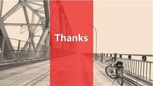 Plantilla de presentación de diapositivas de álbum de viajes de amigos ciclistas