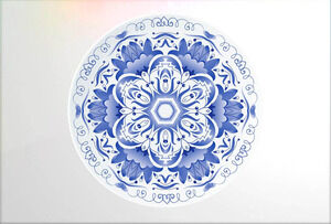 Un conjunto de exquisita descarga de material PPT de porcelana azul y blanca.