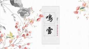 Template PPT gaya Cina cat air yang segar dan elegan